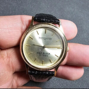 Wittnauer H & R BLOCK 10 YEARS Service Award Quartz Watch Gold Tone Working